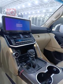 تۆیۆتا لاند کروزەر